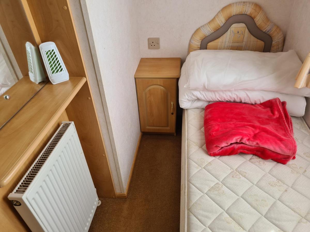 6 Berth Central Heated On The Chase Roxburgh Free Wifi Ingoldmells Exterior foto